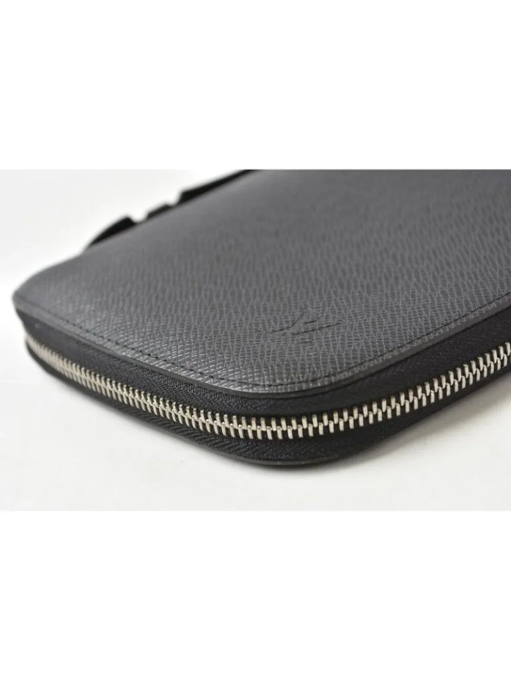 Louis Vuitton Travel Case Wallet Organizer Taiga Ardoise